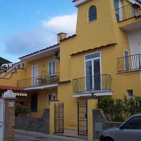 Albergo Macrì Isquia Exterior foto