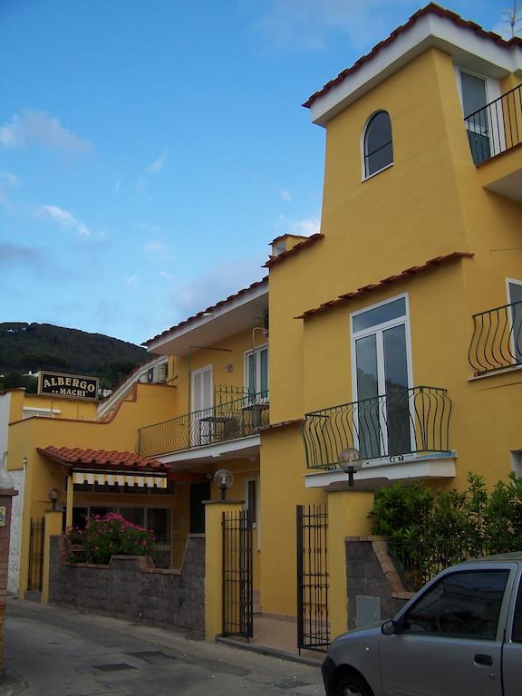Albergo Macrì Isquia Exterior foto