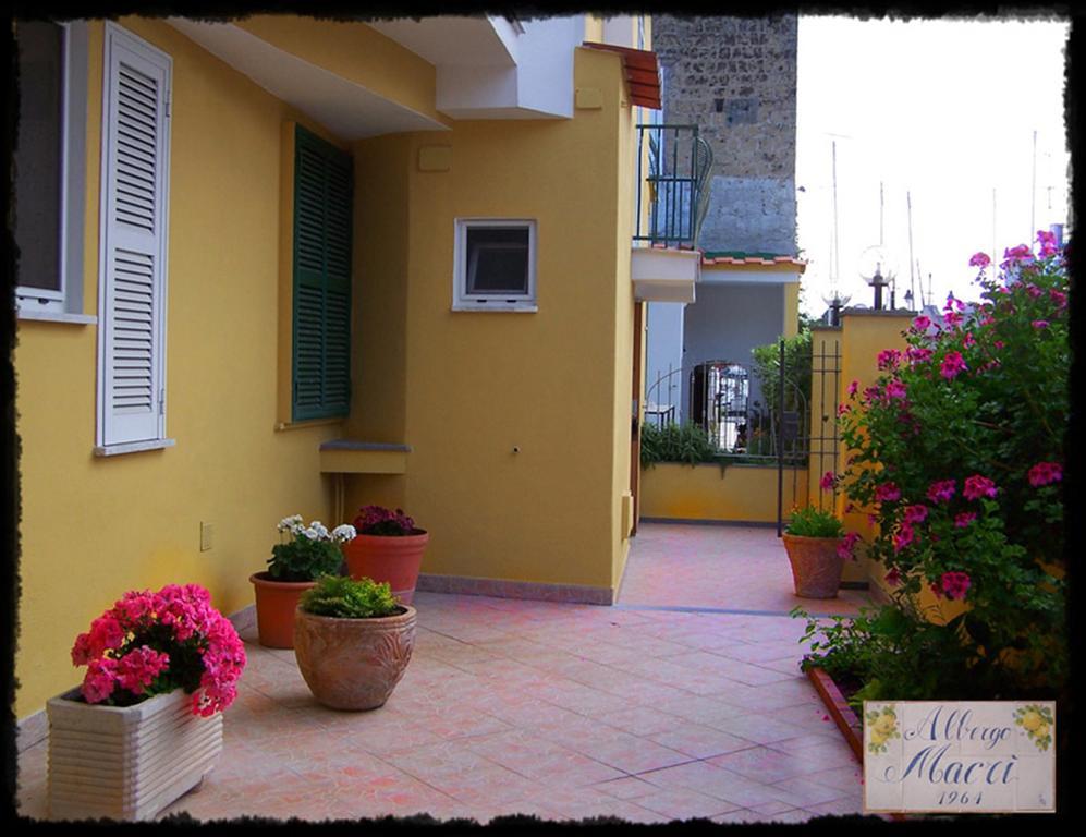 Albergo Macrì Isquia Exterior foto