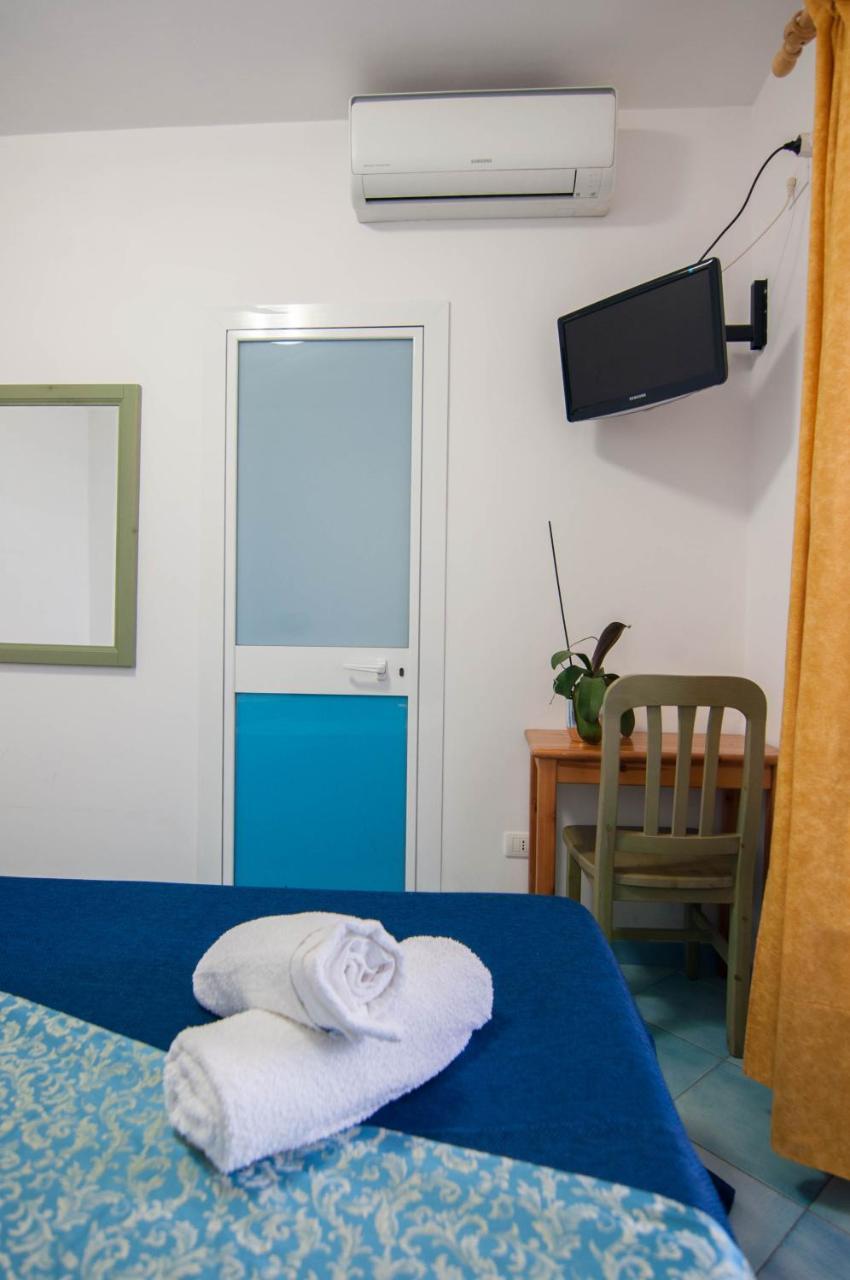 Albergo Macrì Isquia Exterior foto